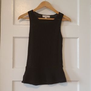 Sleeveless peplum knit sweater - black